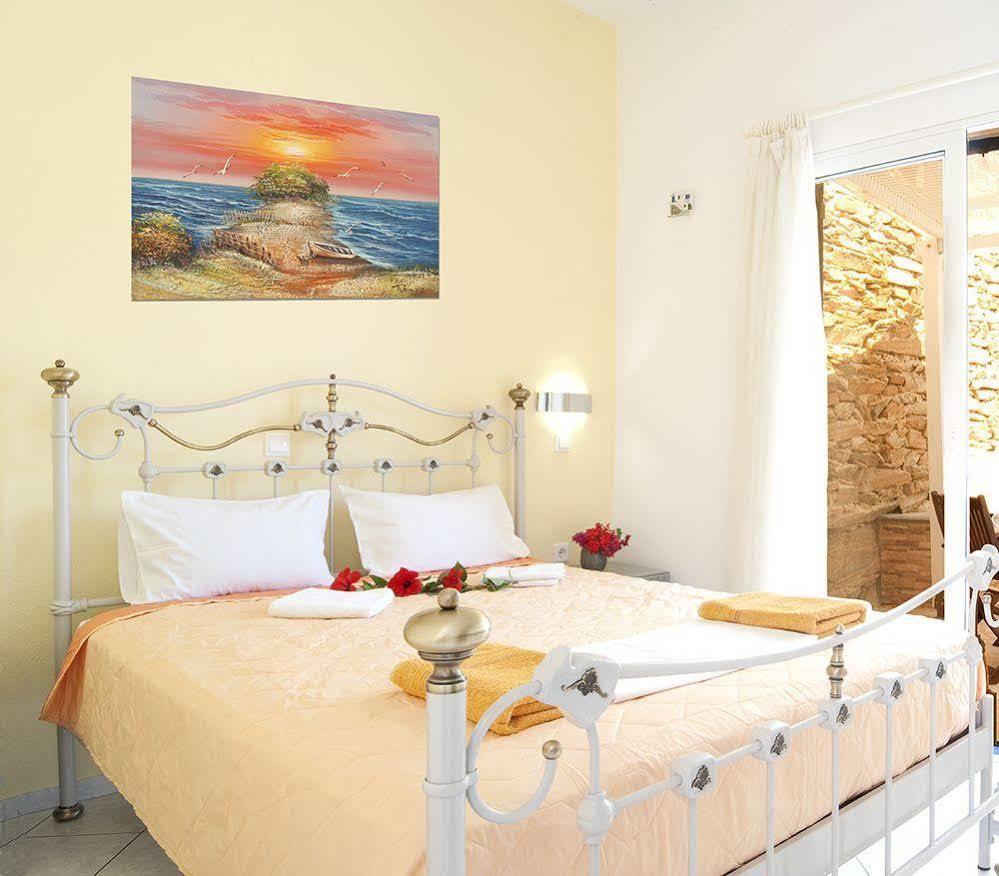 Pelagos Hotel - Apartments Chora  Dış mekan fotoğraf